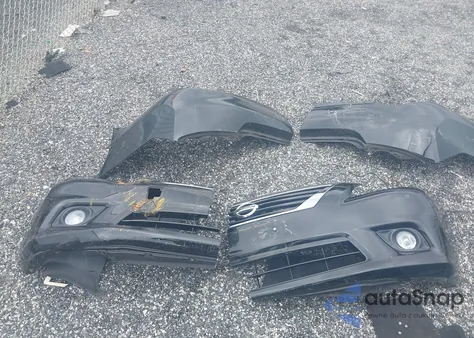 2013 Nissan Versa 1.6 Sl из США, поврежденный, VIN 3N1CN7AP7DL894013